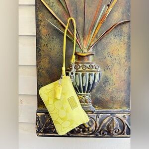 Vintage Y2K Coach Lime Yellow Wristlet Clutch